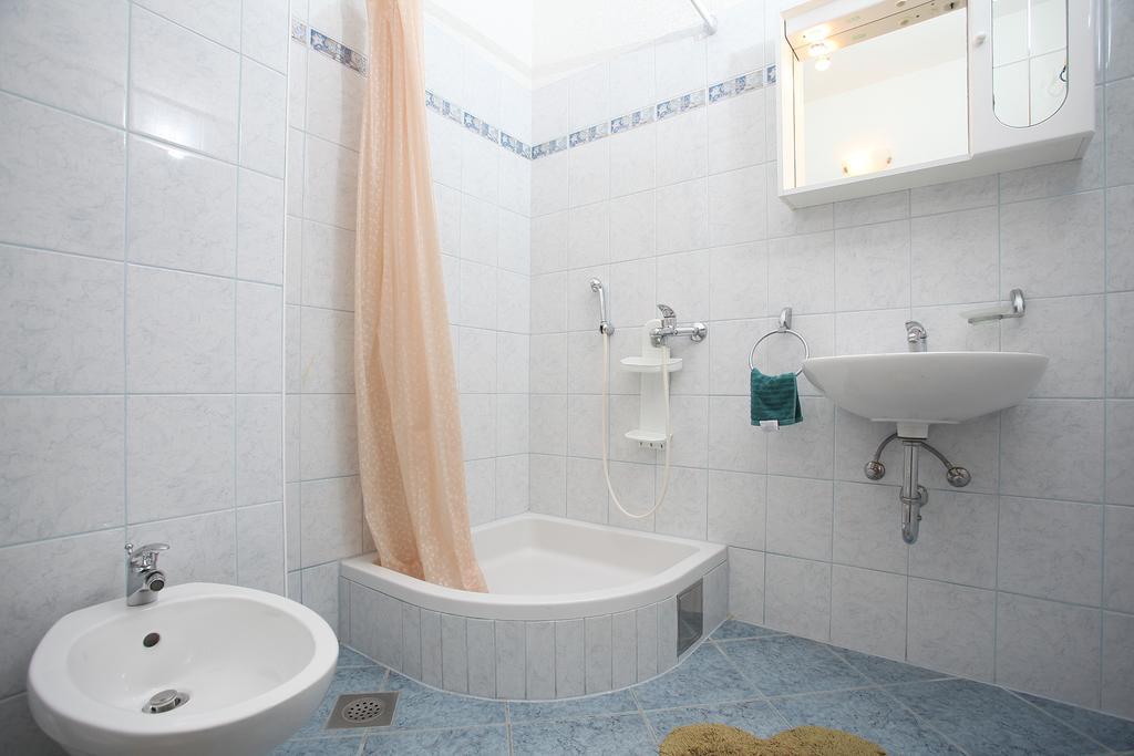 Apartment Mileta Makarska Exterior foto